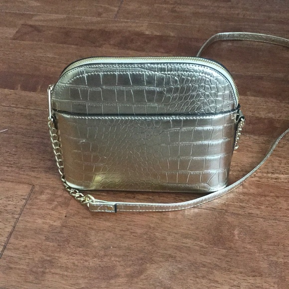 Steve Madden Dome Crossbody Bag - Picture 5 of 7